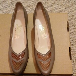 Elegant Brown Leather Women's Shoes